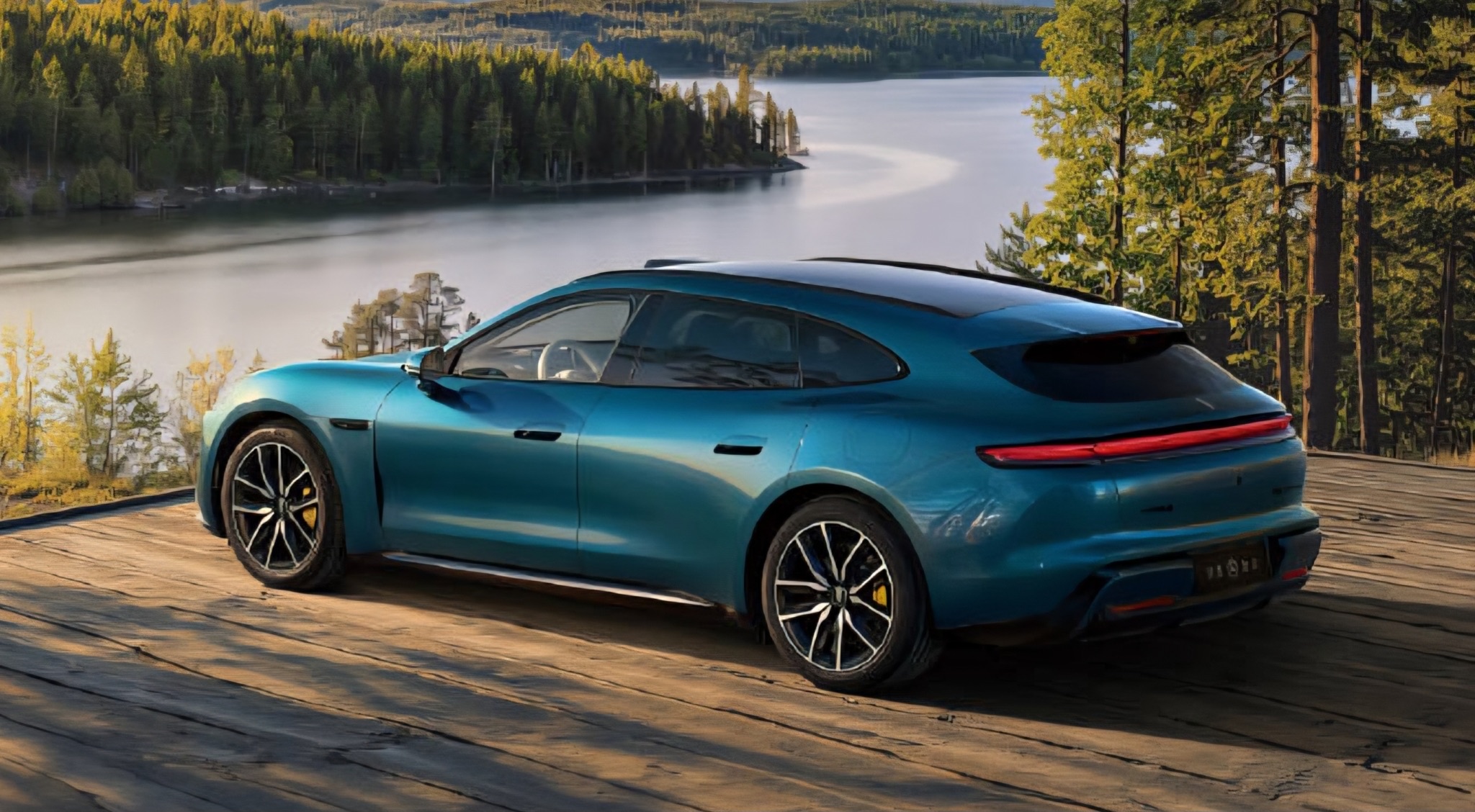 Анонс тест-драйва Huawei и SAIC показали свой первый универсал