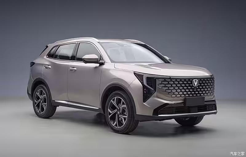 Анонс тест-драйва Changan готовит рестайлинг кроссовера Uni-S