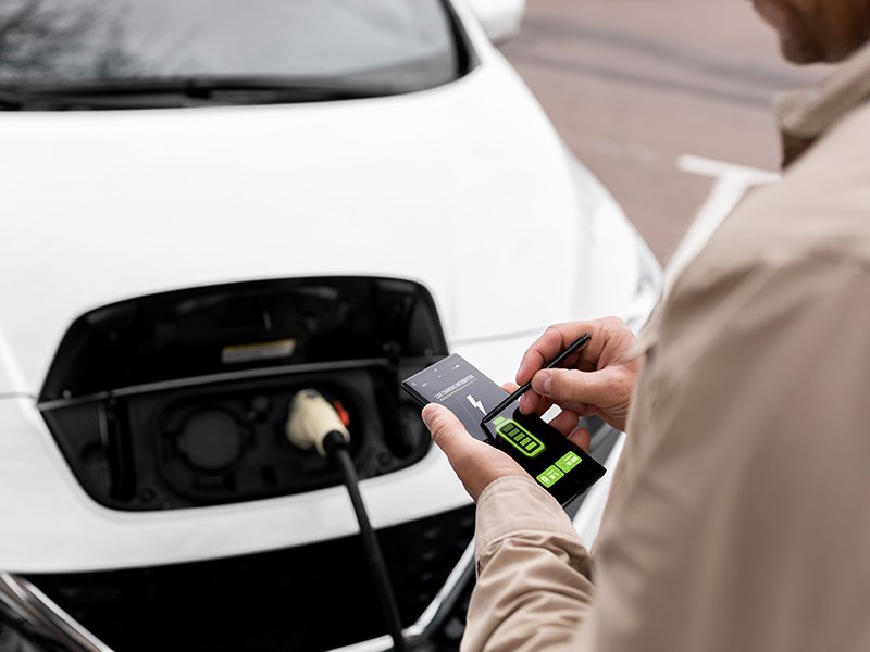 Анонс тест-драйва Российский рынок новых электромобилей завершил 2025 год с заметным падением