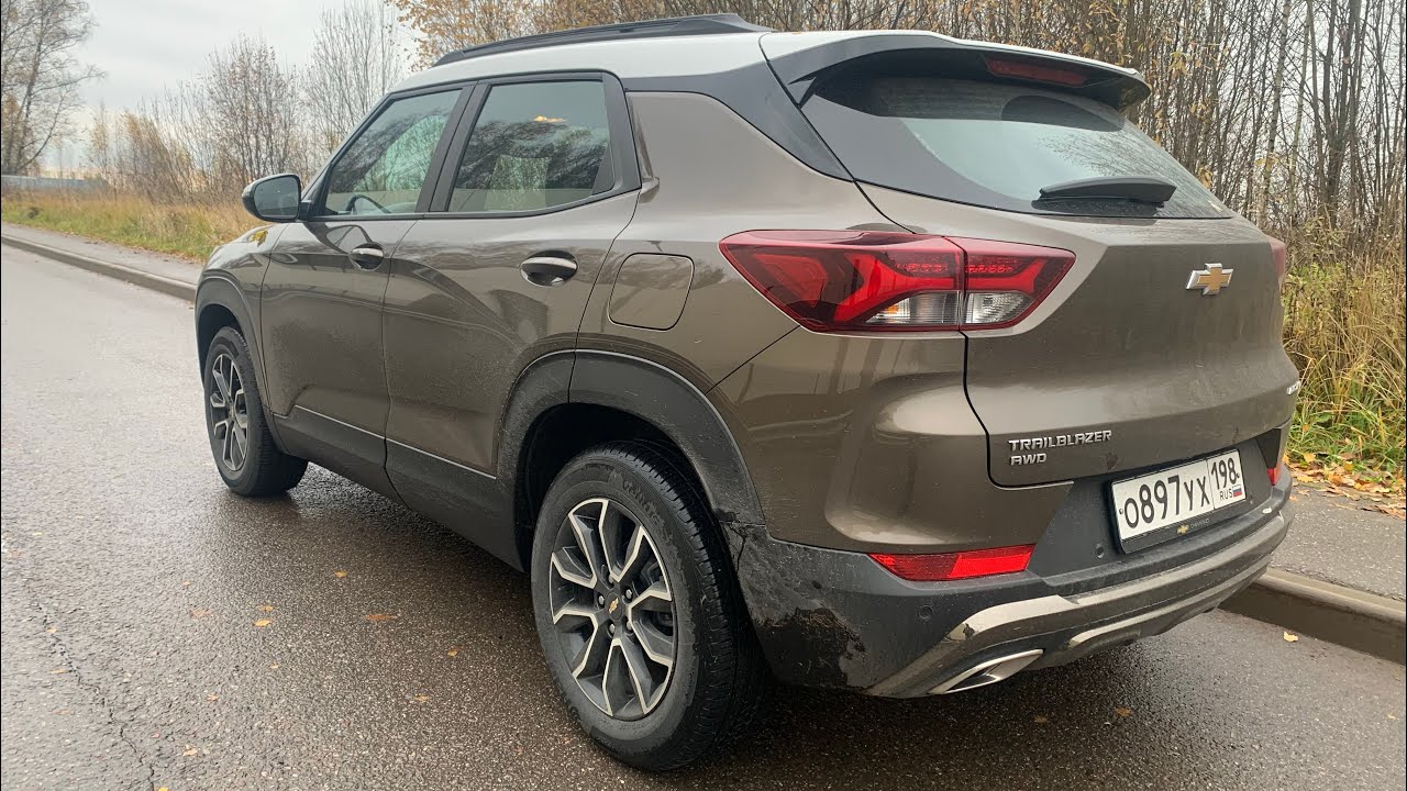 Анонс видео-теста Взял Chevrolet TrailBlazer - поле, трасса и все такое