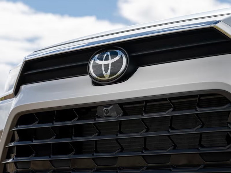 Анонс тест-драйва Toyota попросила своих дилеров выступить против высоких пошлин