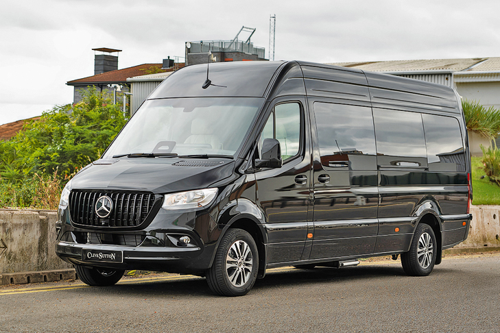 Анонс тест-драйва CLIVE SUTTON First Class Mercedes-Benz Sprinter