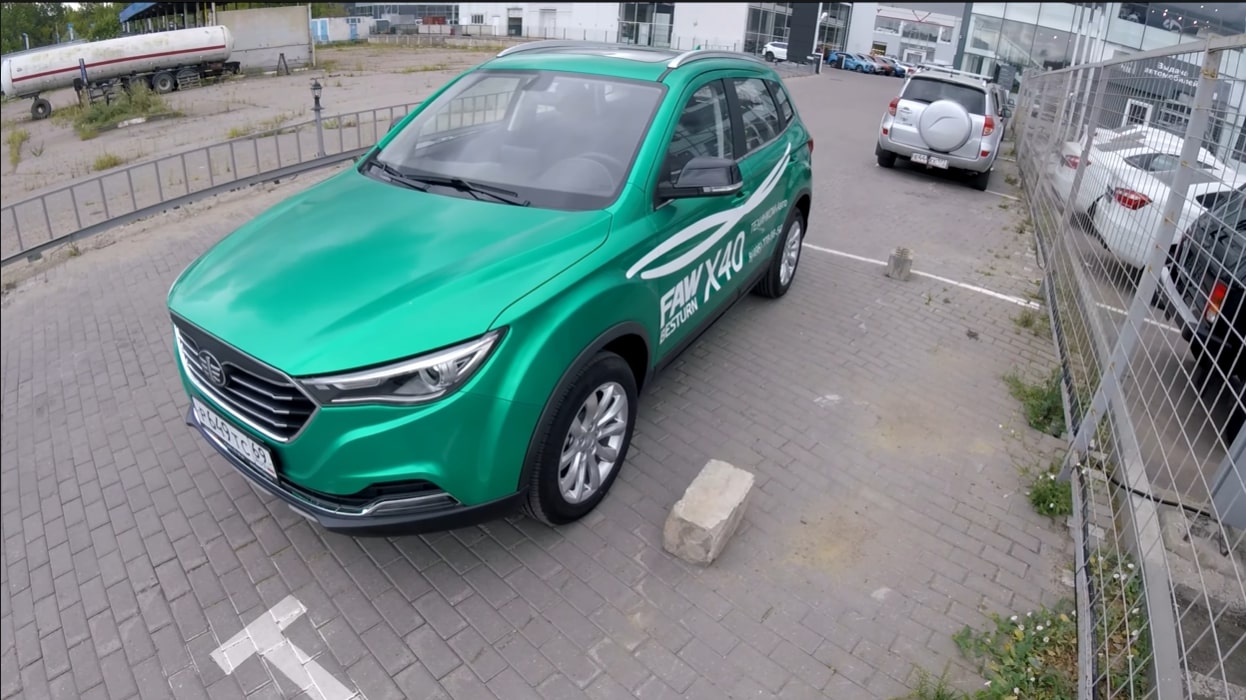 Анонс видео-теста Взял FAW Besturn X40 - поехали