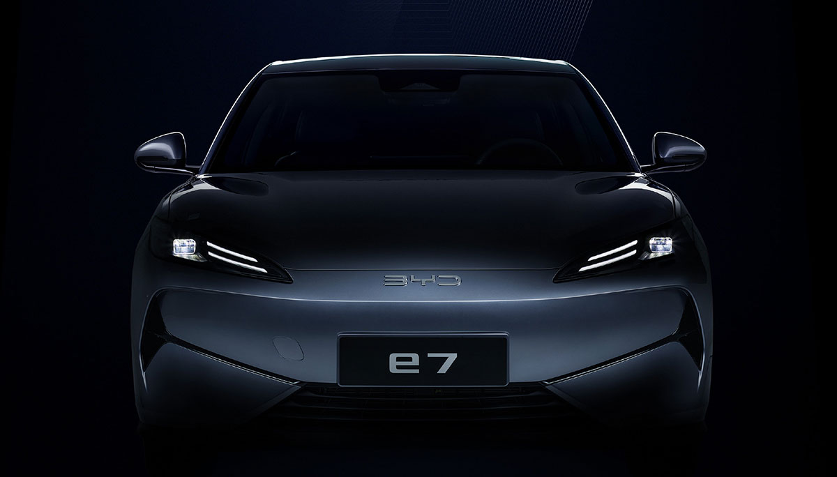Анонс тест-драйва BYD анонсировал новый электрический седан e7