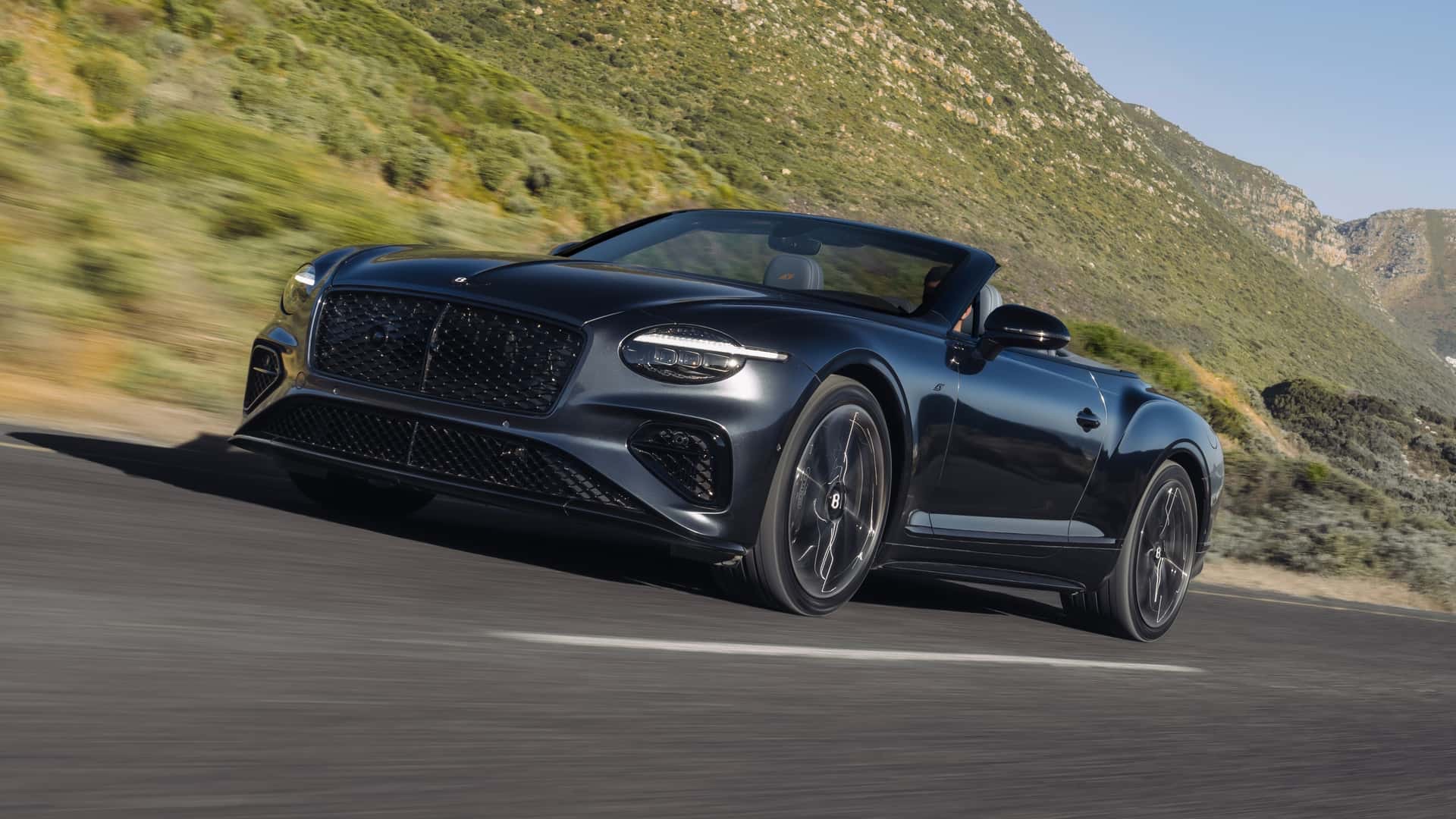 Анонс тест-драйва Bentley Continental GT S стал гибридом и оказался мощнее версии с W12