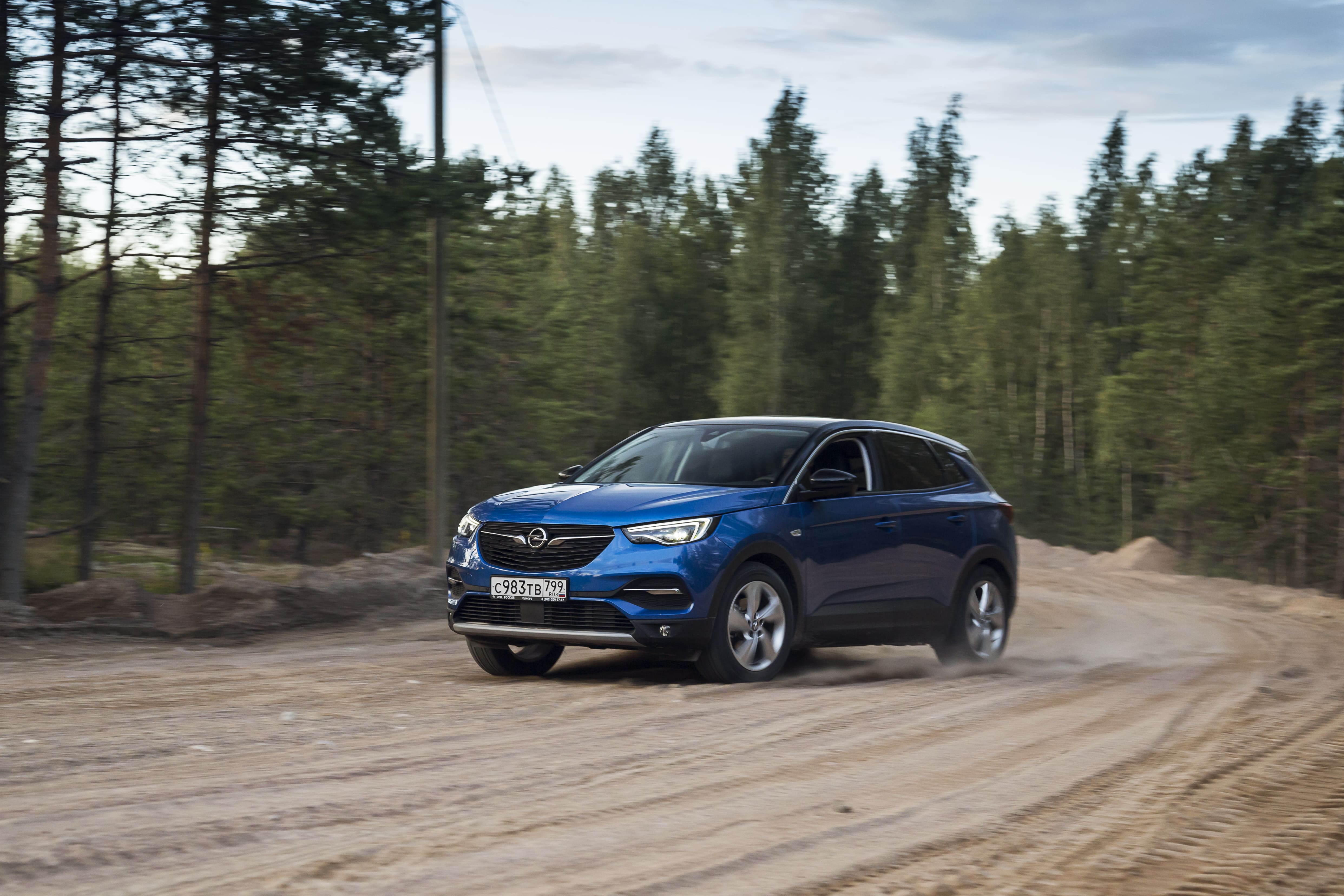 Подкаст КАКОЙ ПРИВЕТ ИЗ ПРОШЛОГО ПЕРЕДАЕТ OPEL GRANLAND X