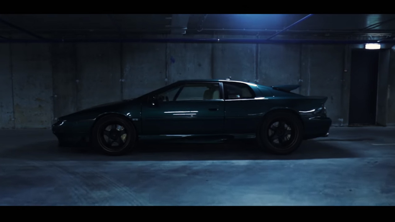Анонс видео-теста История про редкий суперкар Lotus Esprit S4 в России