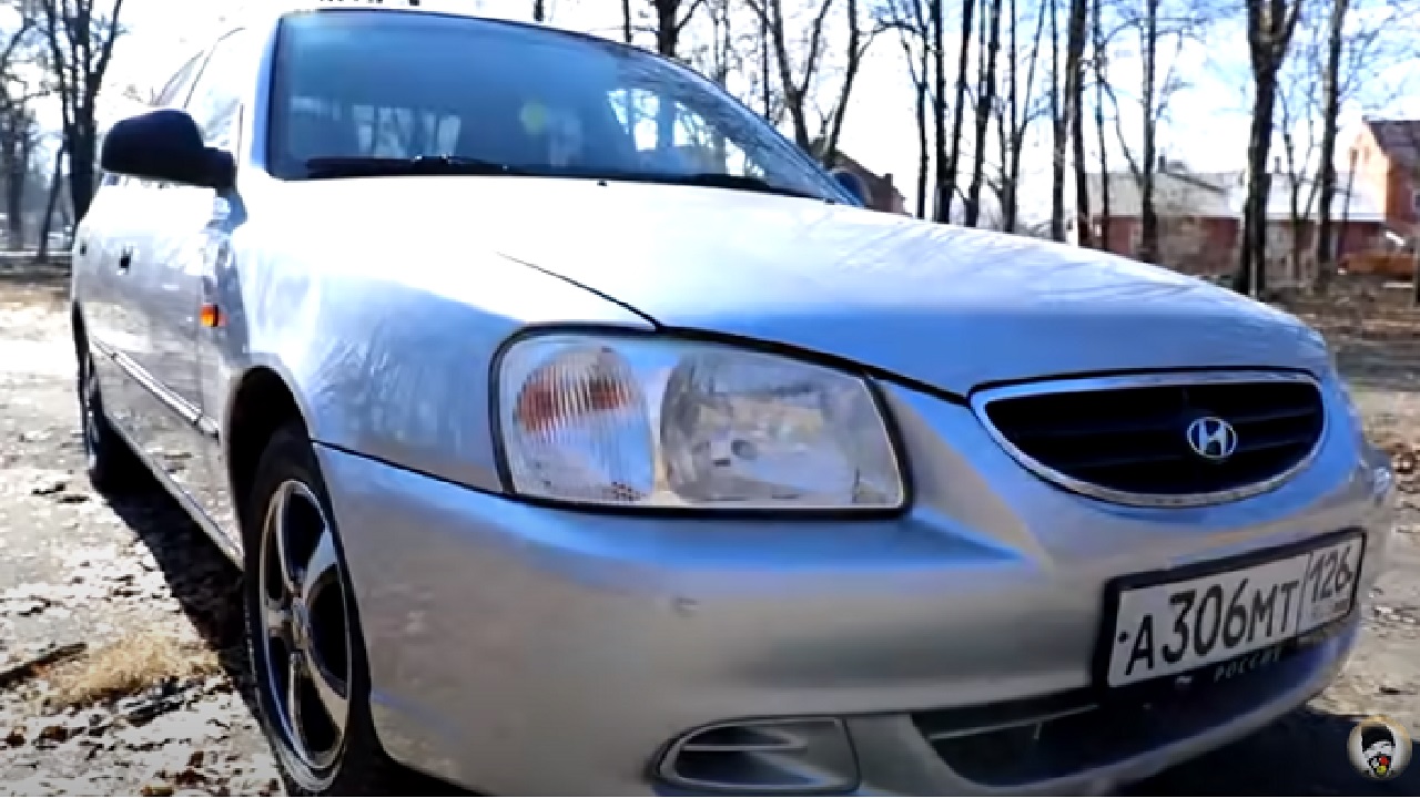 Анонс видео-теста Hyundai Accent. Джеймс Бонд одобряет.