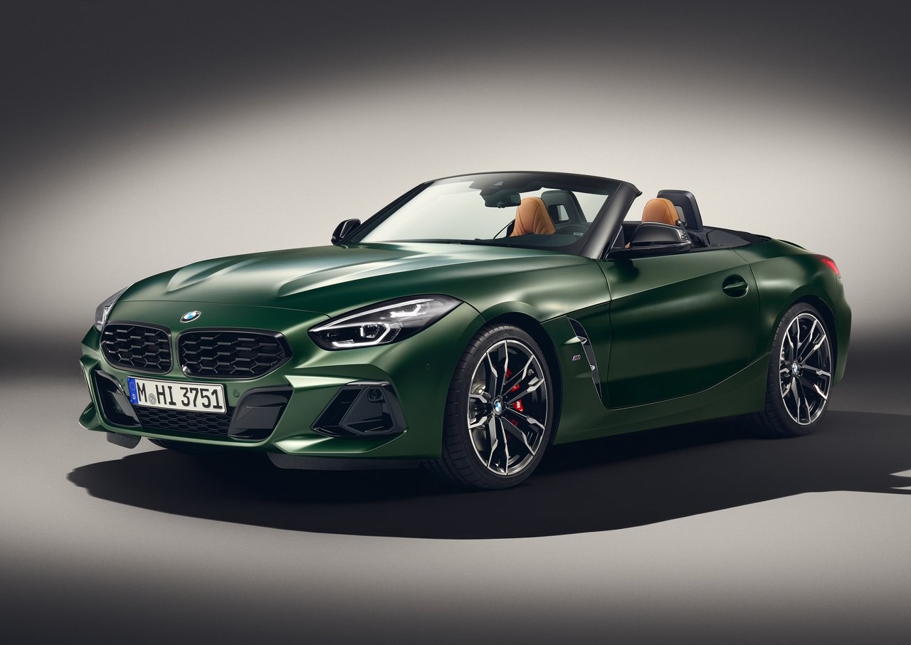 Анонс тест-драйва BMW Z4 останется в строю до 2026 года благодаря любви к “механике”