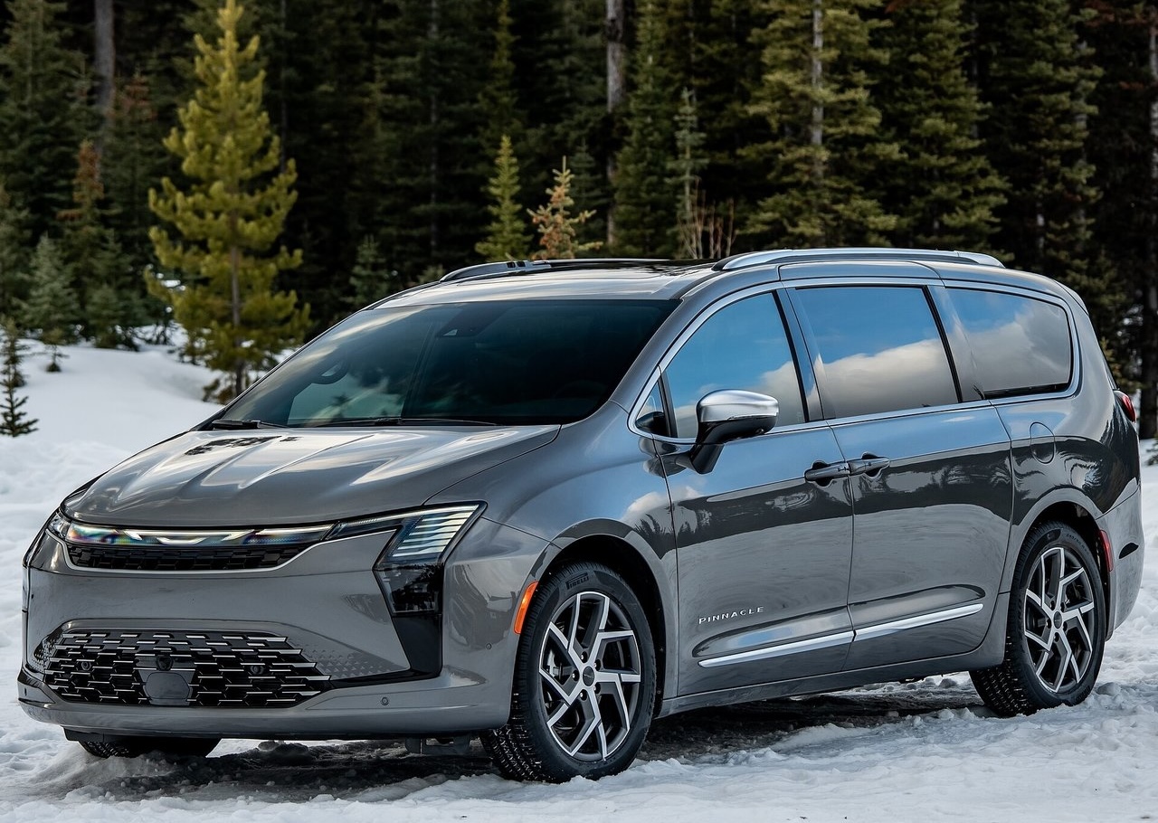 Анонс тест-драйва В Chrysler сменился руководитель. Бренд возглавил глава Dodge