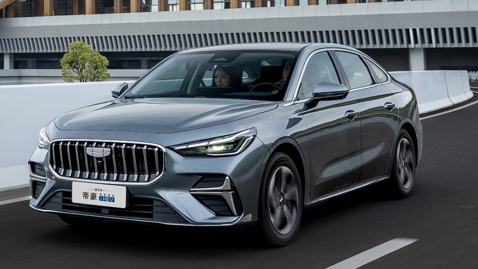 Анонс тест-драйва Geely готовит гибридный Emgrand i-HEV с расходом 2,22 литра на 100 км