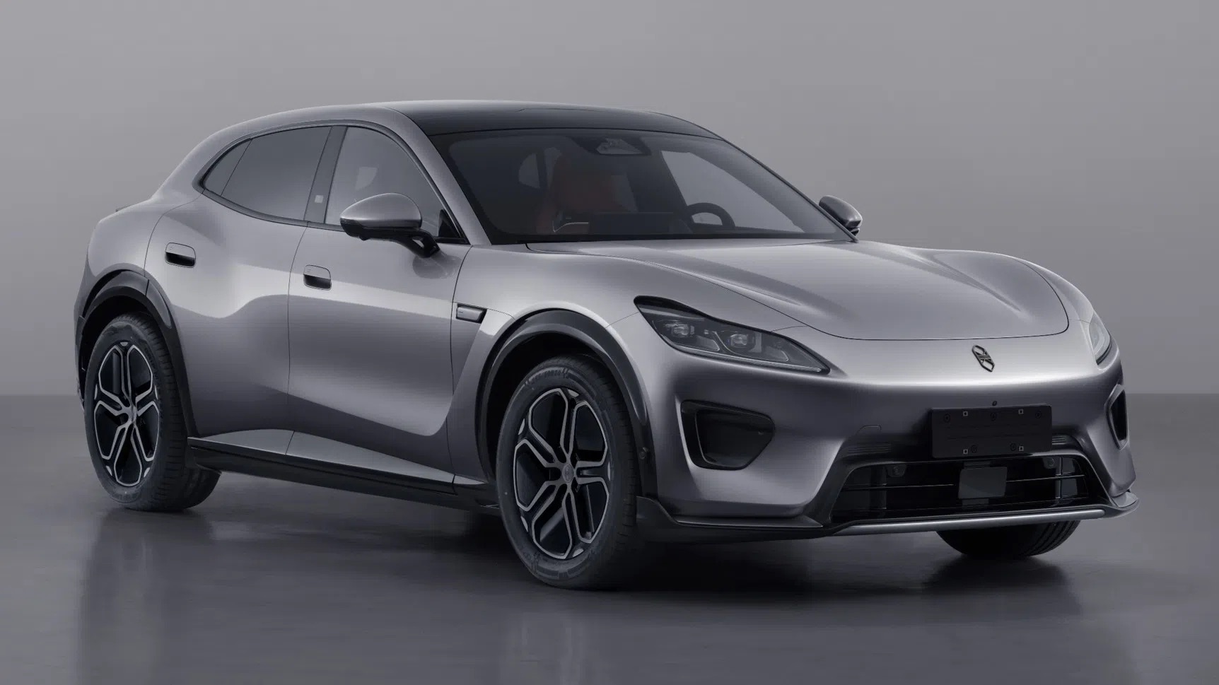Анонс тест-драйва Chery и Huawei готовят кроссовер Luxeed RX с дизайном в стиле Ferrari