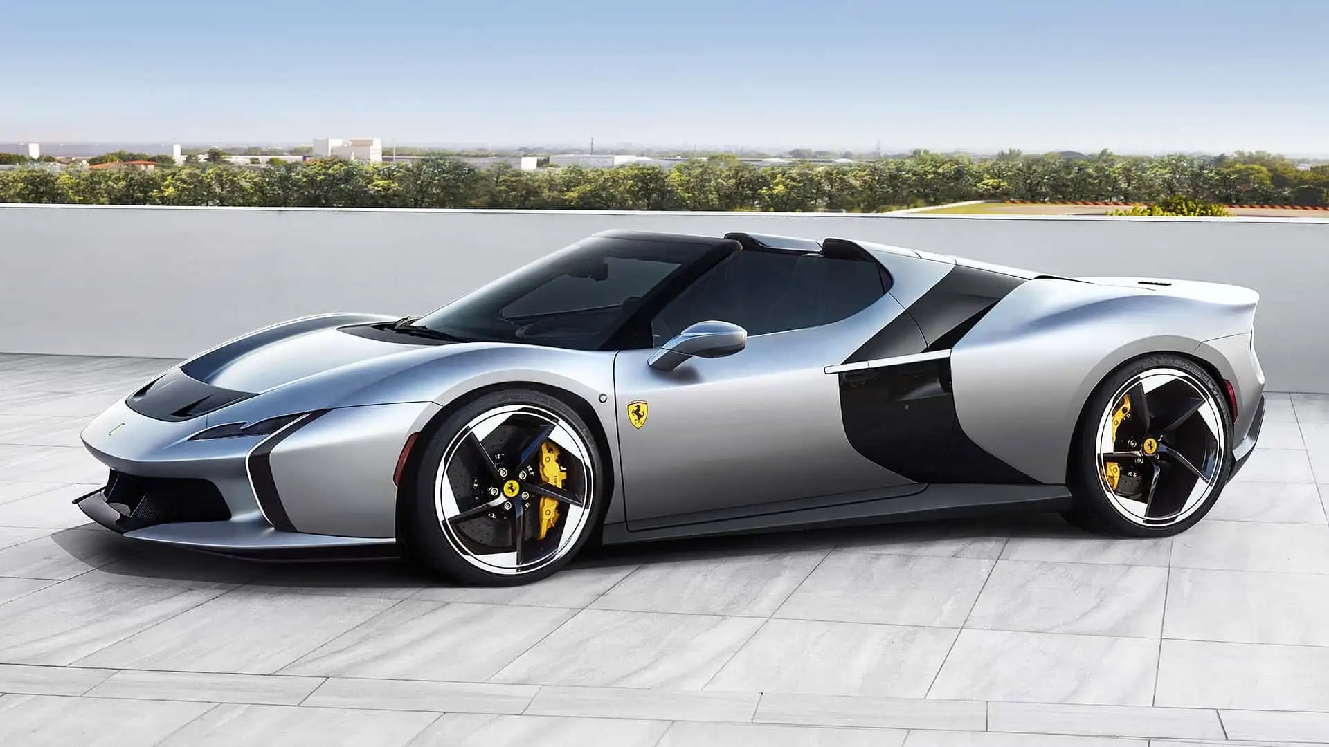 Анонс тест-драйва Ferrari создал уникальный HC25 на базе F8 Spider