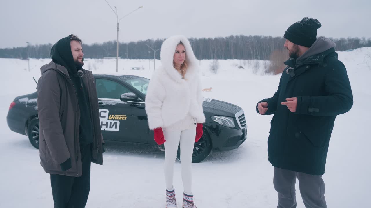 Анонс видео-теста СБИВАЮ ЛИСУ! Старый Mercedes дает жару. Индекс жизни с Viatti