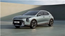 Kia XCeed получил дизайн в стиле электрокаров, но сохранил ДВС