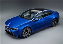 BMW представил электрический седан i3 с запасом хода 900 км