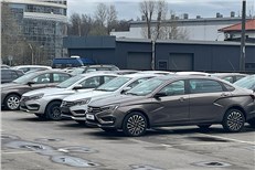 Госзакупки авто снизились