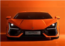 Lamborghini готовит 1200-сильный Revuelto SV