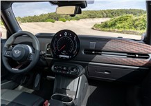 Mini не собирается отказываться от круглых экранов