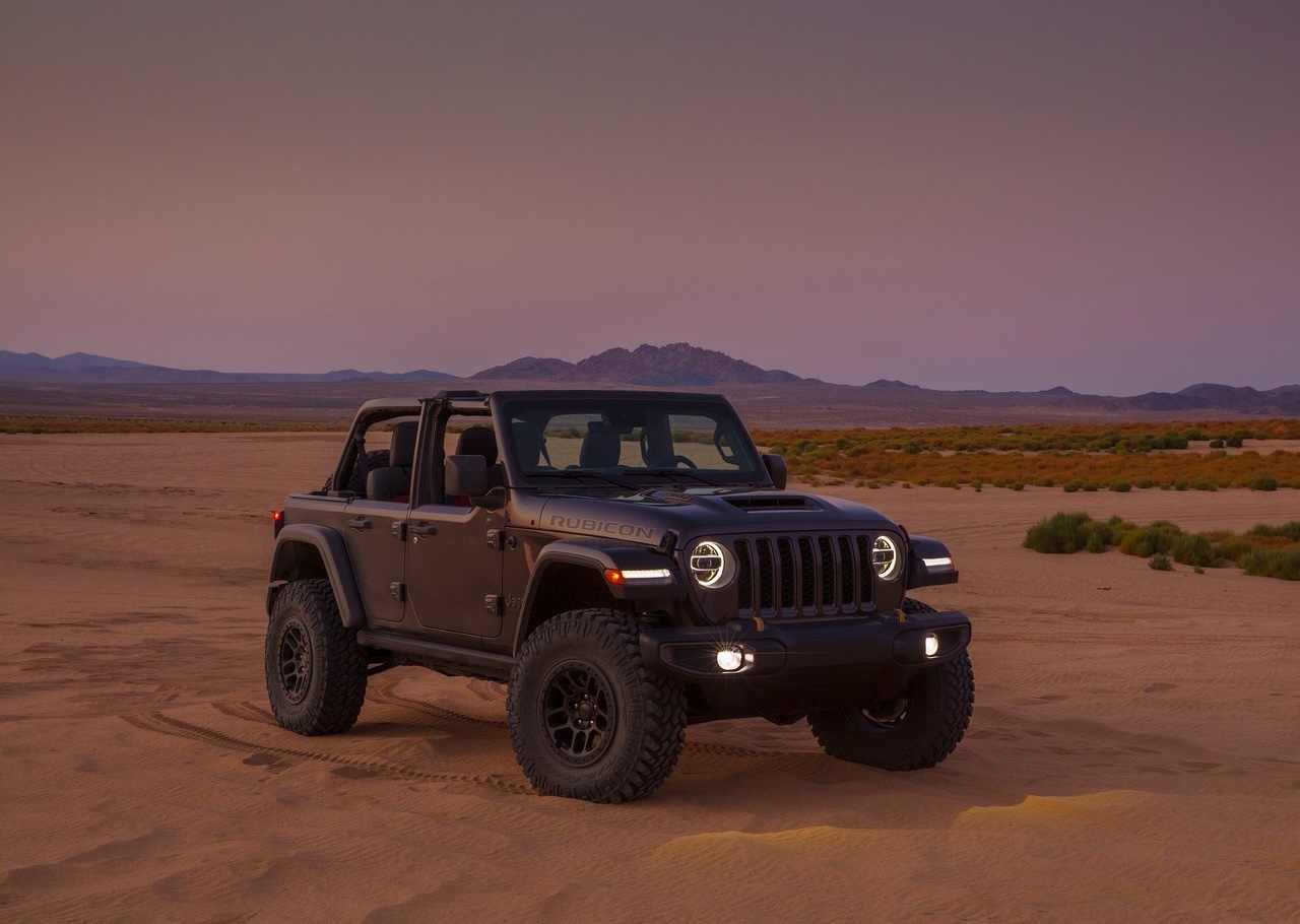Анонс тест-драйва Stellantis отзывает более 1,3 млн Jeep из-за риска возгорания
