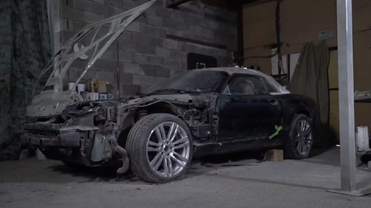Анонс видео-теста Строю Монстра с V8 из пластилина и стеклопластика. Серия 1