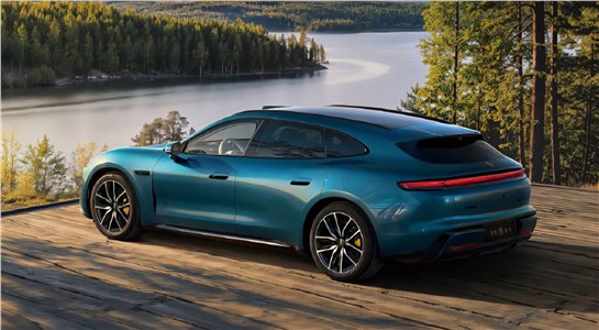 Анонс тест-драйва Huawei и SAIC показали свой первый универсал