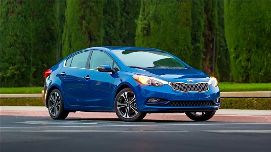 Подкаст KIA Cerato едет и едет очень быстро