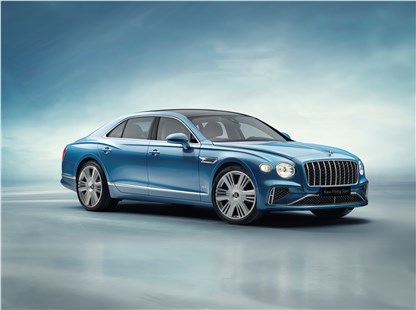 Анонс тест-драйва Bentley оснастила модели Flying Spur и Continental GT менее мощной гибридной силовой установкой 