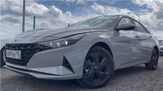 Анонс видео-теста 2022 Hyundai Elantra Тест-драйв