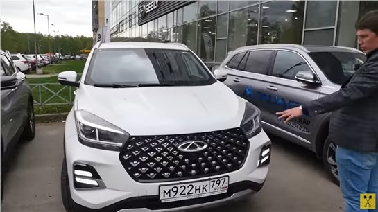 Анонс видео-теста Chery TIggo 4 Pro Max Ultra против Geely Coolray (Просто) битва городских