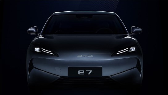 Анонс тест-драйва BYD анонсировал новый электрический седан e7