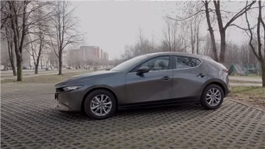 Анонс видео-теста Чем хетч Mazda 3 отличается от седана? Фишки Мазды, которые отличают ее от других марок