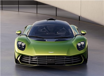 Анонс тест-драйва Aston Martin сократит 170 рабочих мест на фоне роста убытков и долгов