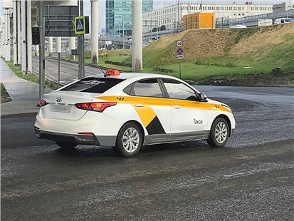 Подкаст «Шашечки» как символ надежного автомобиля