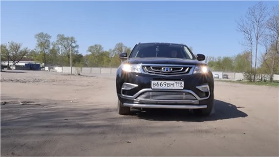 Анонс видео-теста Geely Atlas 2.4 AWD Дорожный просвет. Ест ли масло? Разгон в ручном режиме.