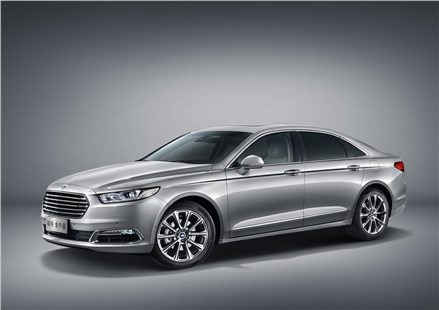 Анонс тест-драйва Ford объяснил отказ от седанов и намекнул на их возможное возвращение