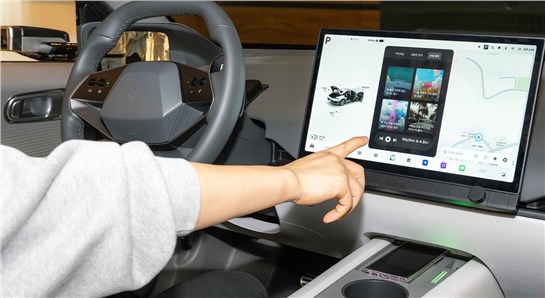 Анонс тест-драйва Hyundai представила мультимедийную систему, как у Tesla
