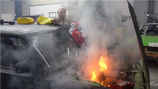 Анонс видео-теста Что, если налить полный двигатель масла?