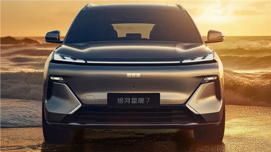 Анонс тест-драйва Geely готовит кроссовер Galaxy Starship 7 к старту продаж в России