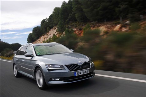 Анонс видео-теста 2021 Škoda Superb. 