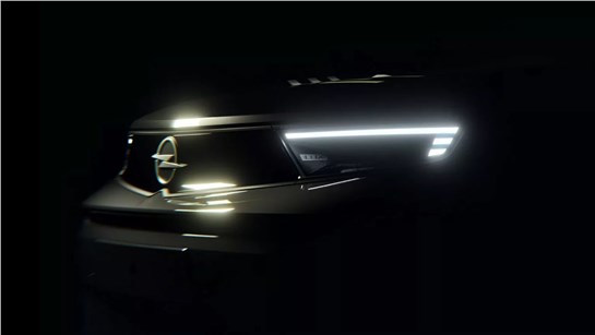 Анонс тест-драйва Opel готовит к выпуску спортивный электрический кроссовер под брендом GSE