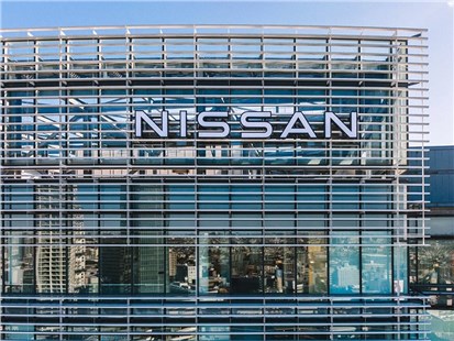 Анонс тест-драйва Mercedes-Benz продал свою долю в Nissan