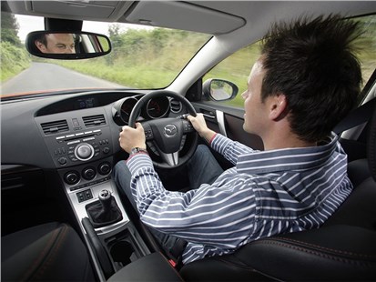 Анонс тест-драйва В Совфеде предложили поэтапно отказаться от праворульных автомобилей