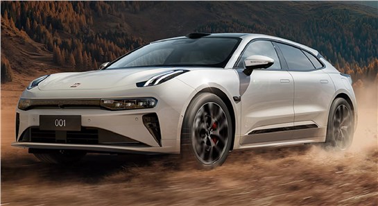 Анонс тест-драйва Zeekr 001 стал самым быстро заряжающимся электрокаром
