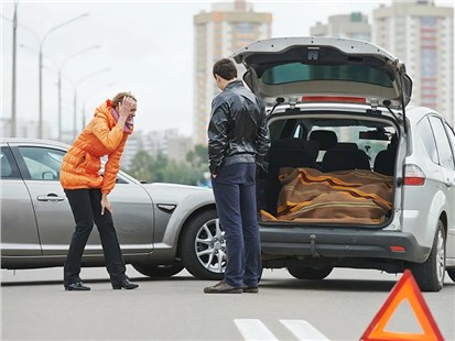 Анонс тест-драйва Специальная статья за дорожные подставы признана избыточной для российского законодательства