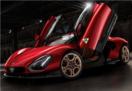 Анонс тест-драйва Alfa Romeo делает ставку на гибриды вместо полной электрификации
