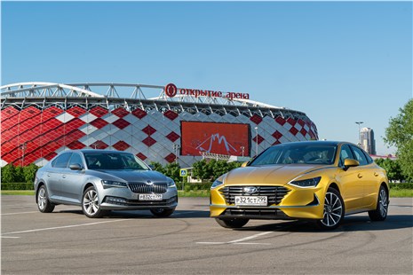 Анонс тест-драйва Skoda Superb и Hyundai Sonata: холодная голова или горячее сердце