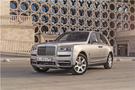 Анонс тест-драйва Rolls-Royce Cullinan – маркетинг или возвращение к истокам?