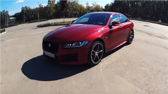 Анонс видео-теста Чем он лучше BMW? тест драйв Jaguar XE (Ягуар ХЕ) на ходу POV