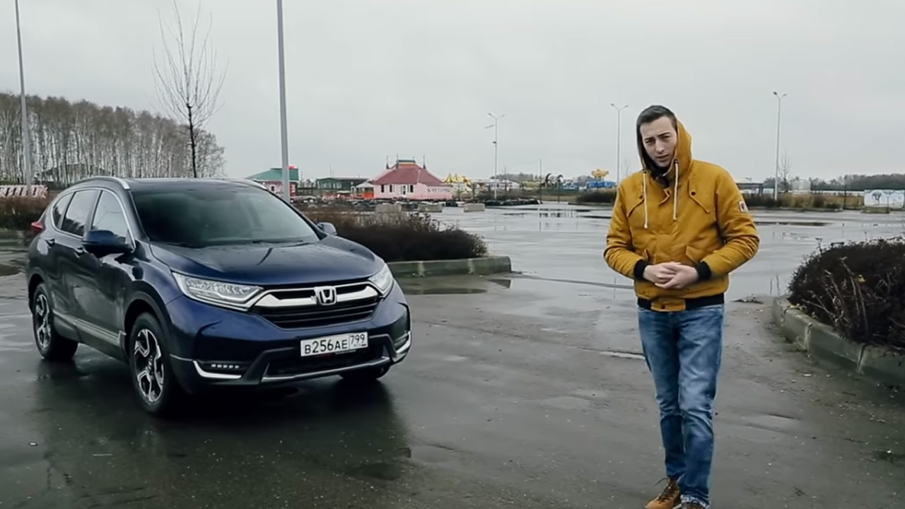 Тест драйв срв. Honda CR-V тест драйв. Honda CR-V 2022 тест драйв. Honda CR-V тест-драйв журналистский. Хонда СРВ 2020 тест драйв.